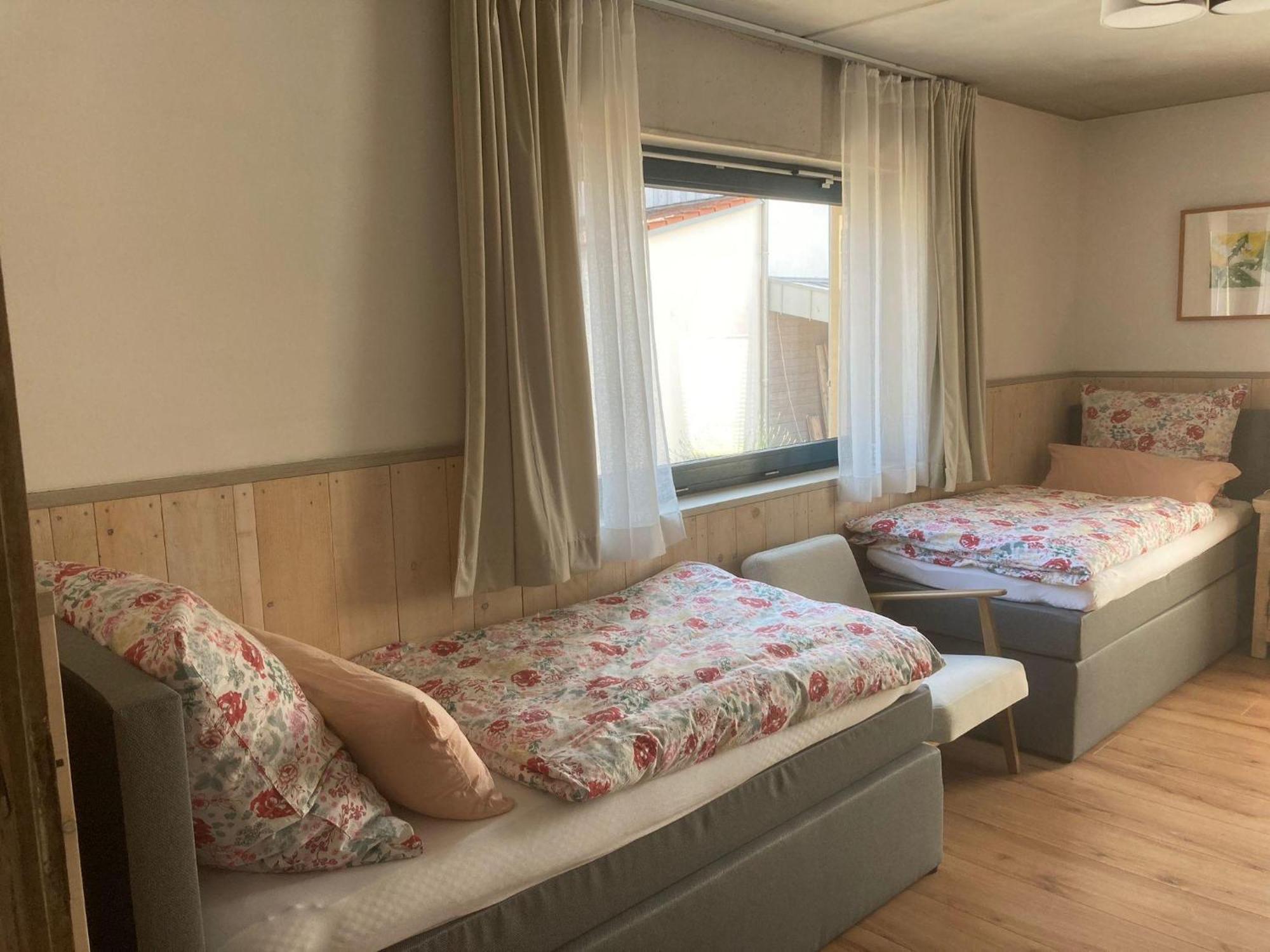 Querhaus Kanzem エクステリア 写真